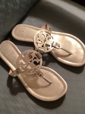 Tory Burch Miller Silver Sandals size 8